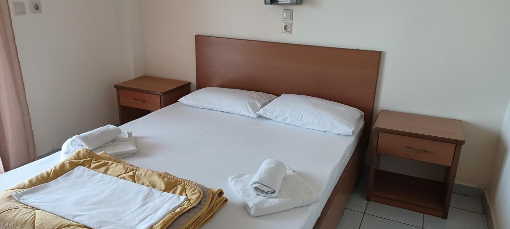 Kiparissis Apartments Kryopigí Eksteriør bilde